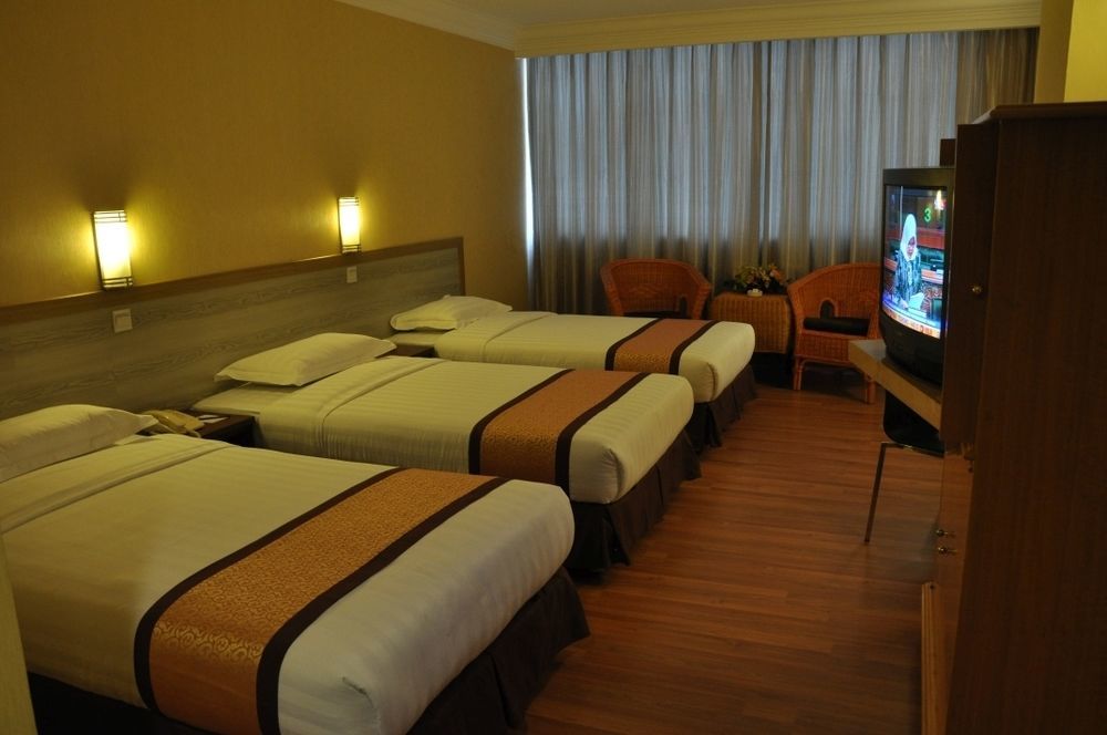 קוטה קינבלו Td Plaza Hotel מראה חיצוני תמונה